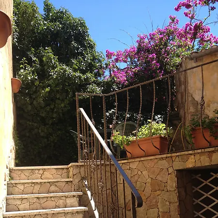 فندق مبيت وإفطار L'edera