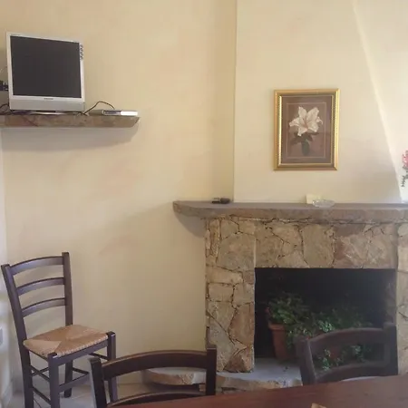 L'edera * Scano Montiferro